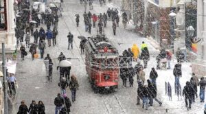 İstanbul'a kar ne zaman yağacak sorusu yanıt buldu: AKOM tarih verdi, uyardı...